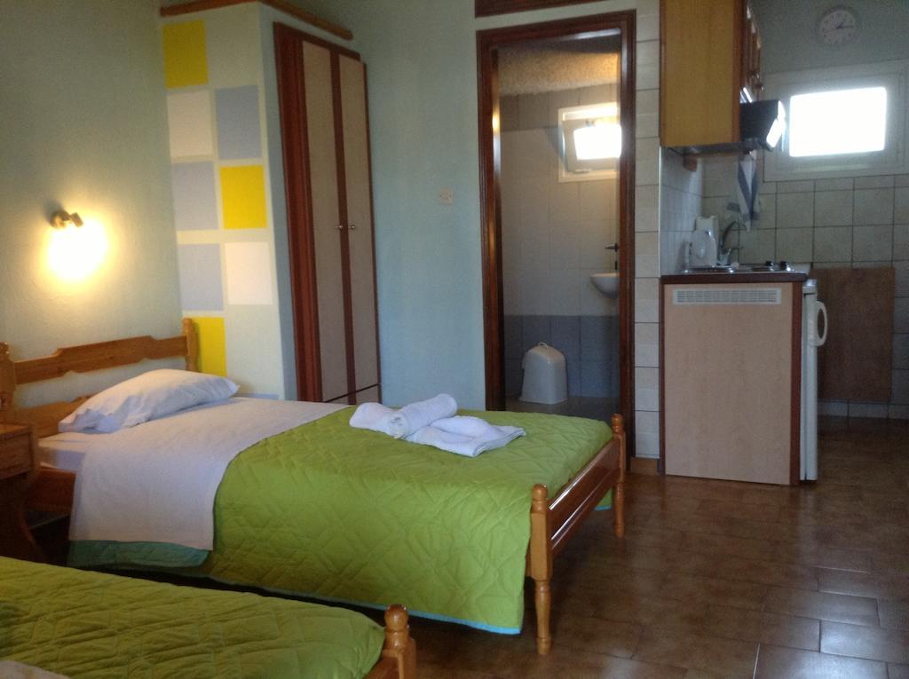 Studios Lalu Skiathos Town Ngoại thất bức ảnh